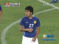 视频：足球小组赛 马来西亚两红牌后再染黄