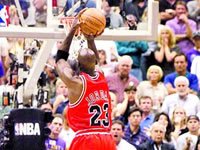 Dieci scatti vincenti nella storia della NBA