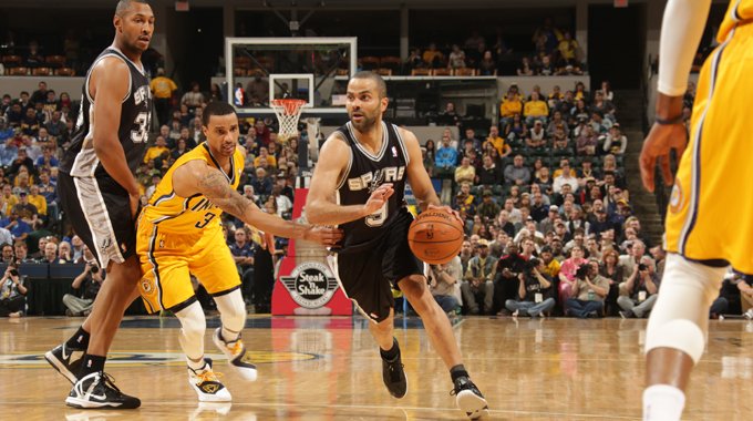 季后赛卡位战热火末节崩盘，135-118惨负联盟垫底步行者