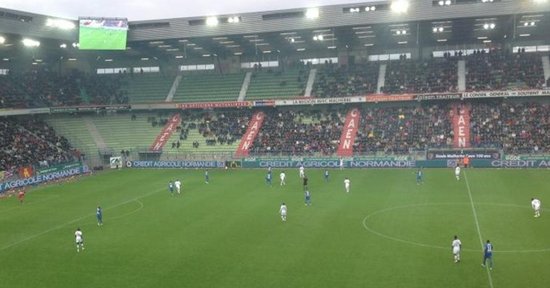 友谊赛-米兰0-3遭法乙队完爆 马特里10战0球