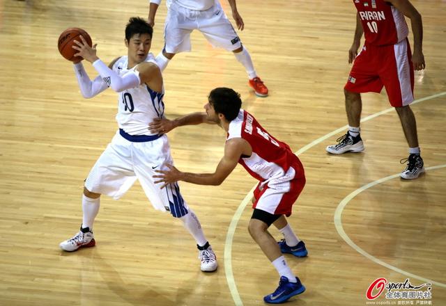 金忠奎17分韩国险胜伊朗 12年后再夺亚运金牌