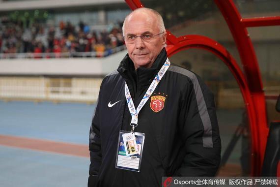 埃里克森:德比战派最强阵容 满意球队无伤病