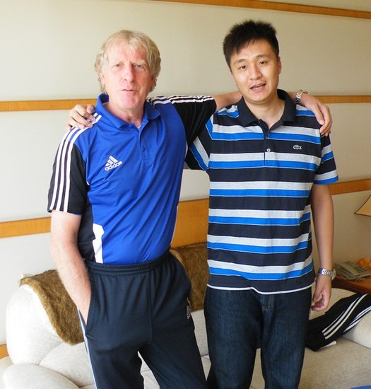 专访克林斯曼助教 大牌外援无益中国足球发展