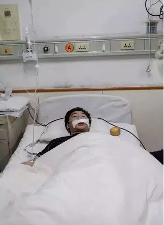 冰球重伤案伤人方:非故意 伤者父亲称不追诉