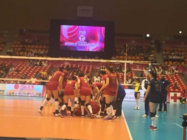 杨方旭是郎平重点考核队员 <em>女排接应</em>位置缺人