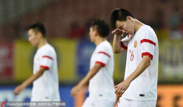 国足火炉迷失缺乏斗志 被韩国青年军打回原形