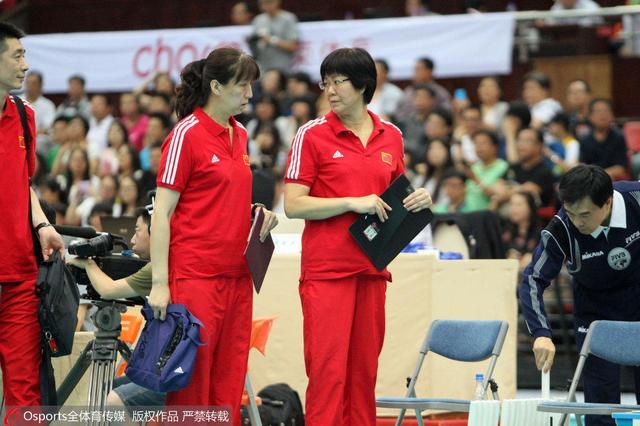 中国队首秀郎平做试验 <em>女排身高</em>令对手胆寒_体