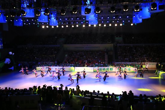 世界体育舞蹈节展成都亮点 精彩比赛一票难求
