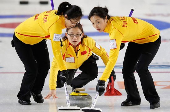 <em>女子冰壶</em>世锦赛中国7-5德国 5连败后终迎首胜