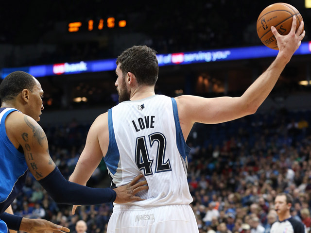 NBA一周两现左右比赛误判 格里芬乐福先后遭