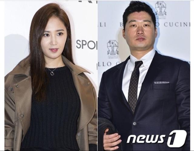 <em>美女爱上野兽</em>!韩当红女星与棒球手恋情曝光_体