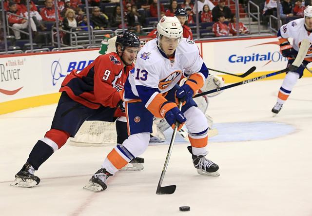 【数据汇】新秀单场送5助攻 本季场均进球破6