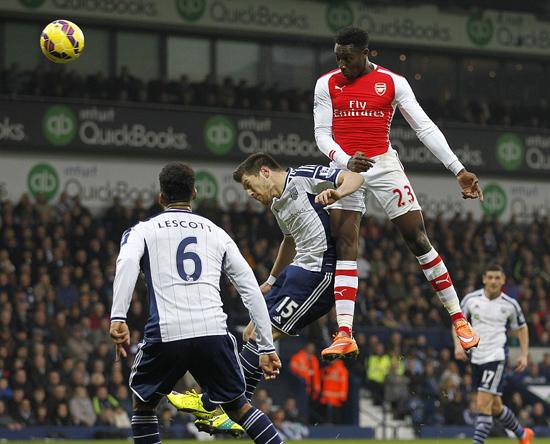 惊为天人!黑贝叫板C罗 任性的弹跳拯救枪手