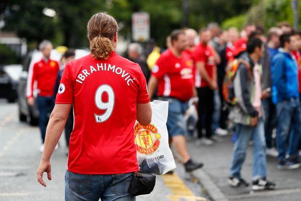 曼联球衣销量再压皇马巴萨 连续5年领跑全球