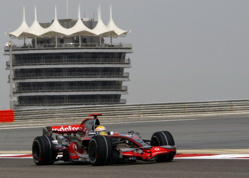 F1巴林站8年赚13亿美元 比赛日星级酒店爆满