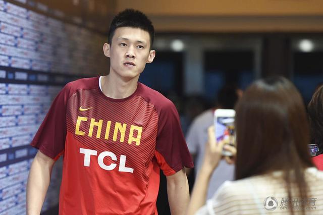 马布里祝福周鹏女儿亚锦赛 北京首钢希望我们可以给你力量 - 酒鬼体育网