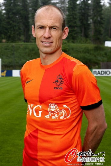 小飞侠领衔攻击强阵 荷兰欧洲杯主力11人出炉