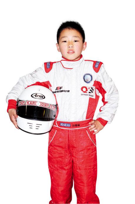 15岁上海车手加入雷诺运动学院 有望进军F1