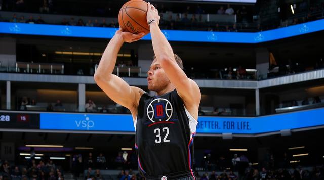 格里芬魔幻运球引欢呼 最像詹皇之人竟是他？