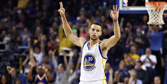 库里单场13三分有多牛? 相当于乔丹打108场_NBA_华体即时比分直播网