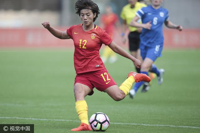 FIFA专访王霜:说我是女足梅西太夸张 喜欢C罗