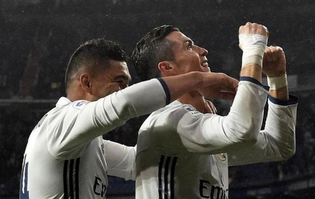 福布斯全球运动队价值5强:足球3席 皇马第2_国