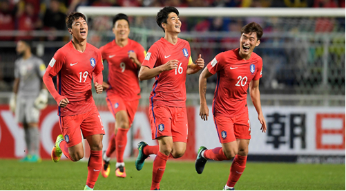 洪明甫:韩国队一定能进世界杯 打伊朗最重要
