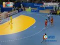 视频：男篮半决赛 中国队获罚7米球机会