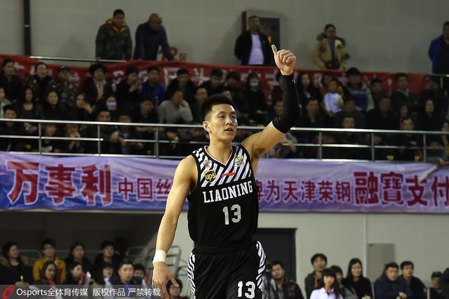 辽媒:技术台屡出错 CBA好意思叫职业联赛?