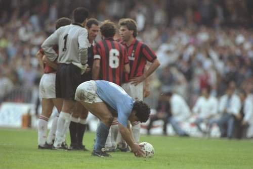 米兰vs那不勒斯前瞻:对攻大战 23年最强交锋