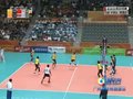 视频：中国男排高空跃起重扣得手 25-22拿下第三局