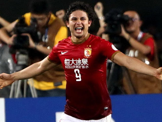 恒大2回合3-3压首尔首夺亚冠 创中国足球历史