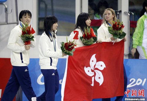 中国选手夺得女子48公斤级举重冠军