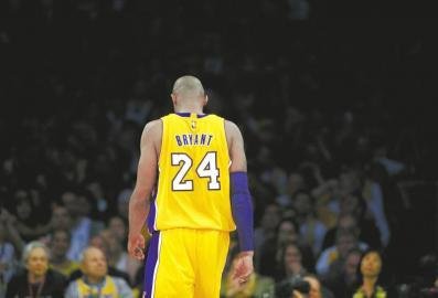 科比退役:明天属于科总属于梦想!