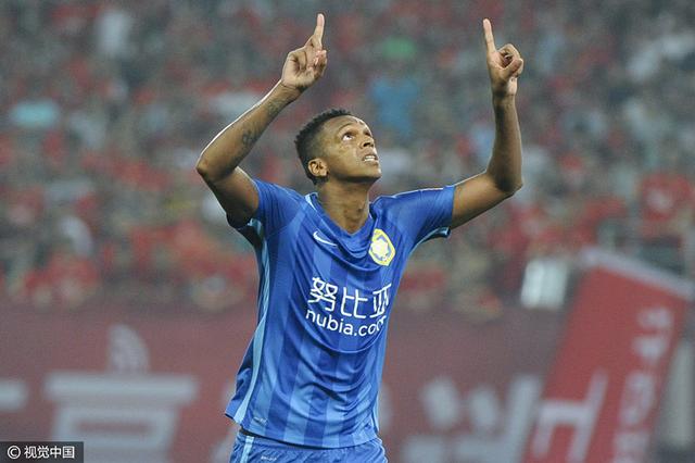 主场首败!10人上港1-2苏宁 拉米破门若制胜球