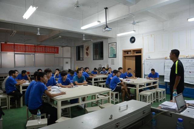 足协校园足球D级教练员培训班在江西抚州开班