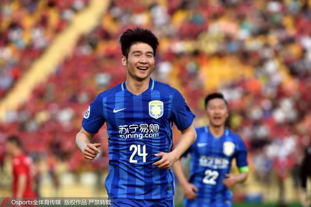 半场战报- 苏宁1-1平阳  吉翔破僵防线失误送点_