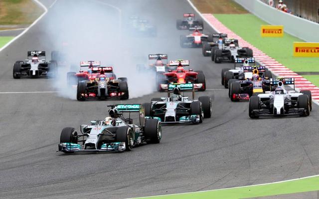 F1正西班牙站:正赛20点 法弹奏利梅奔之争白光募化