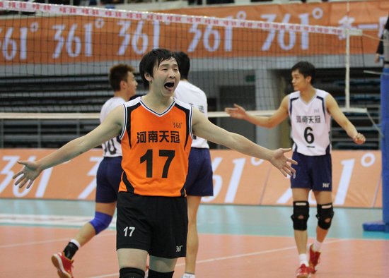 男排季军战:河南 双杀 上海 平联赛最佳成绩