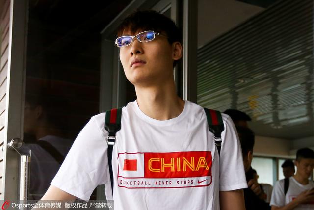 王哲林谈NBA前景:还在联系 有机会希望能去_