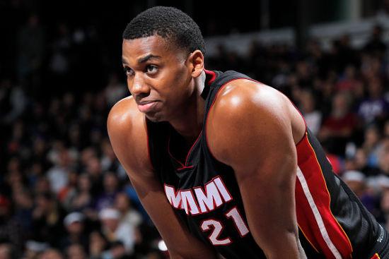 白边复出与波什完美互补 热火五大将首次合练_体育_腾讯网