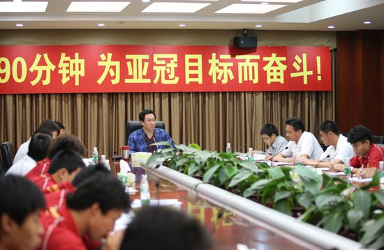 许家印斥球队缺狼性 恒大管理模式获皇马认可