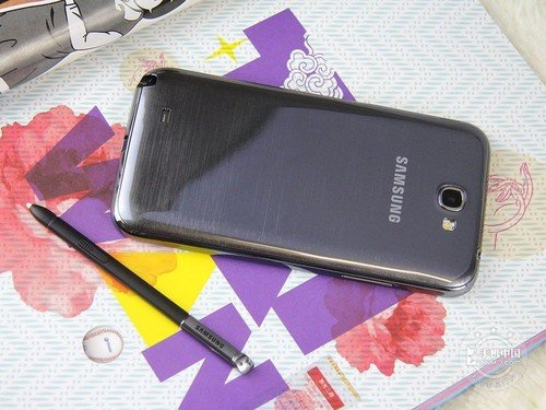 拉煤6年 不甘做矿工  打拳6年 成世界拳王