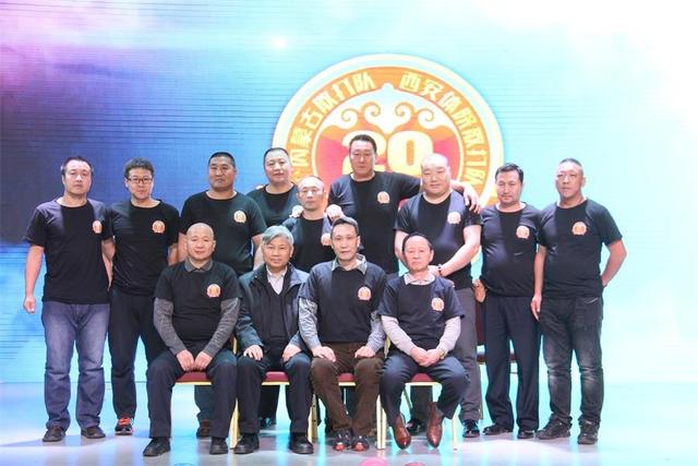 搏击高手齐聚古城 中国MMA黄埔军校建队20周