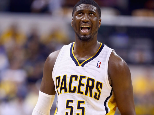 0分0板!希伯特酱油秀原地血帽成唯一亮点