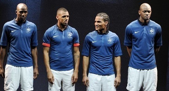 读图时代:法国队的复古球衣