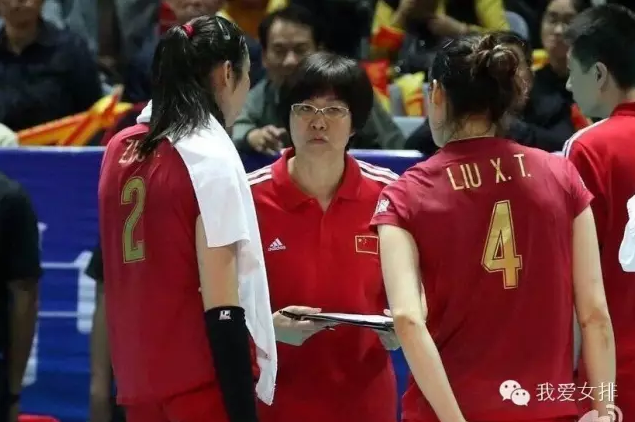 专家：女排以高制快拼防守 奥运年首秀惊艳