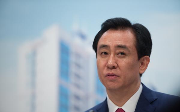 豪赌万科、三次举牌廊坊发展 许家印在布个什