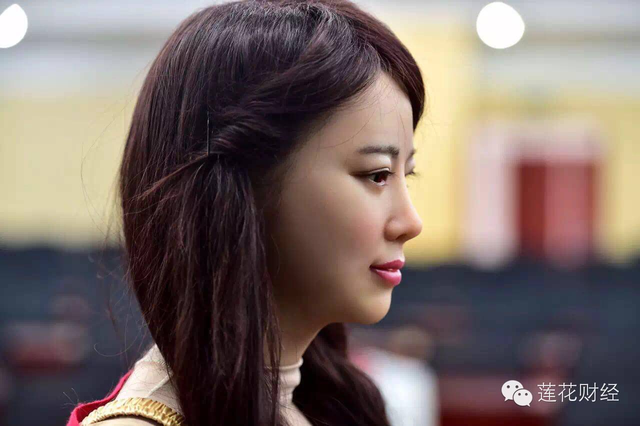 女神机器人亮相 A股市场或上演资本激情大戏