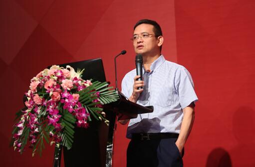 但斌:危机中看投资 好公司能够穿越周期